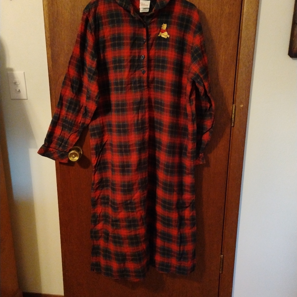 Vintage NWOT Flannel Pooh Nightgown women's large